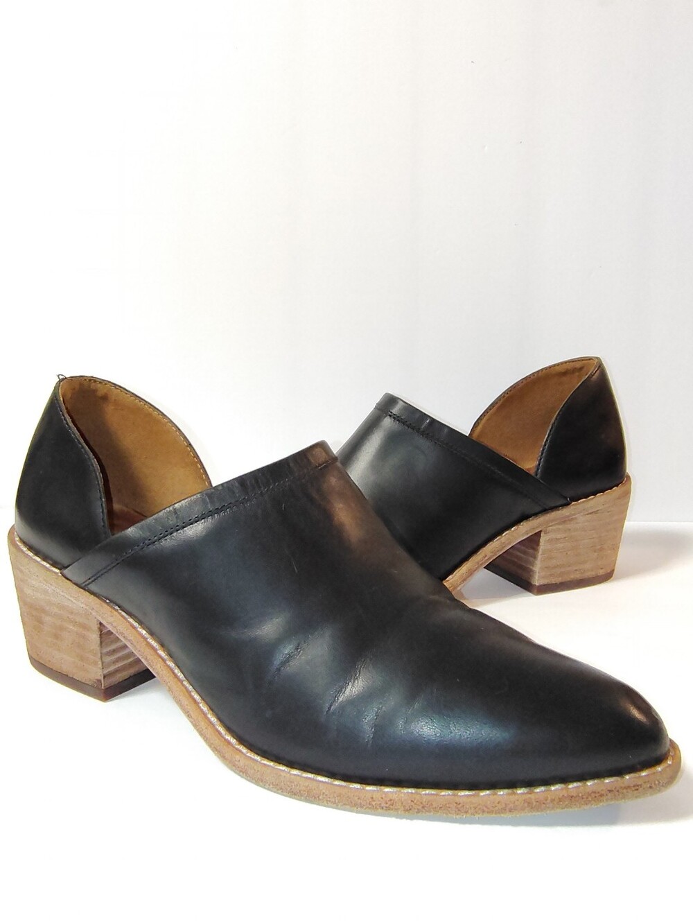 Madewell Women's The Brady Lowcut Genuine Leather Slip-On Block Heel Bootie 7